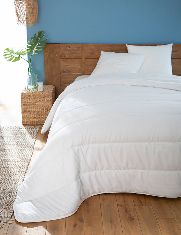 Couette chaude (400g/m²) Aerelle® Soft Flex Eco₂ (blanc) Couette chaude (400g/m²) Aerelle® Soft Flex Eco₂ (blanc)